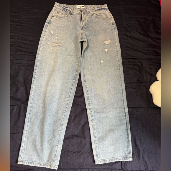 BRAND NEW FASHION NOVA BAGGY JEANS - Picture 1 of 6